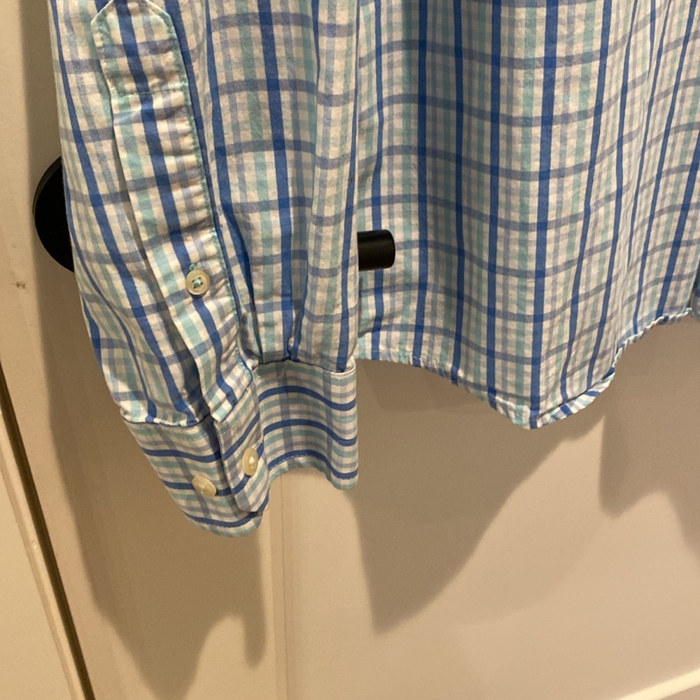 IZOD XL‎ Slim Fit Long Sleeve Button Down Shirt.  Plaid.  Blues/White.  Cotton - Picture 6 of 7